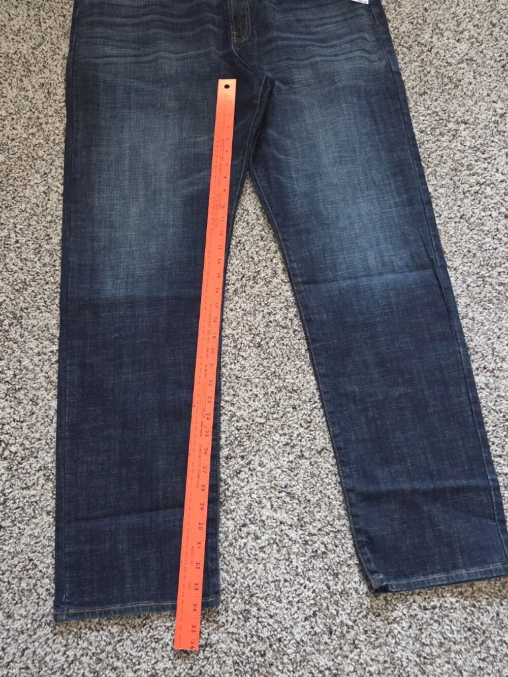 NWT MEN'S LUCKY BRAND JEANS 329 Size 40 x 34 Classic Straight 2-Way Stretch